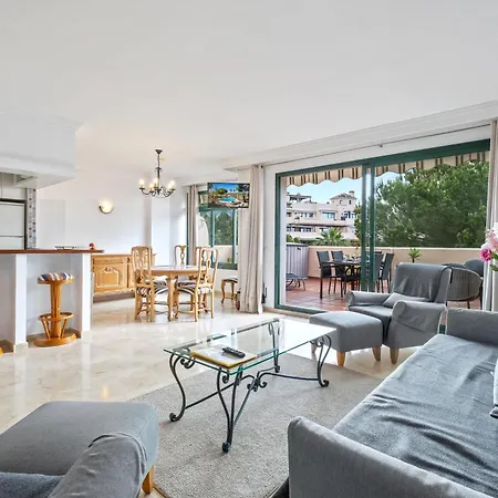 Spacieux A Appartement Marbella